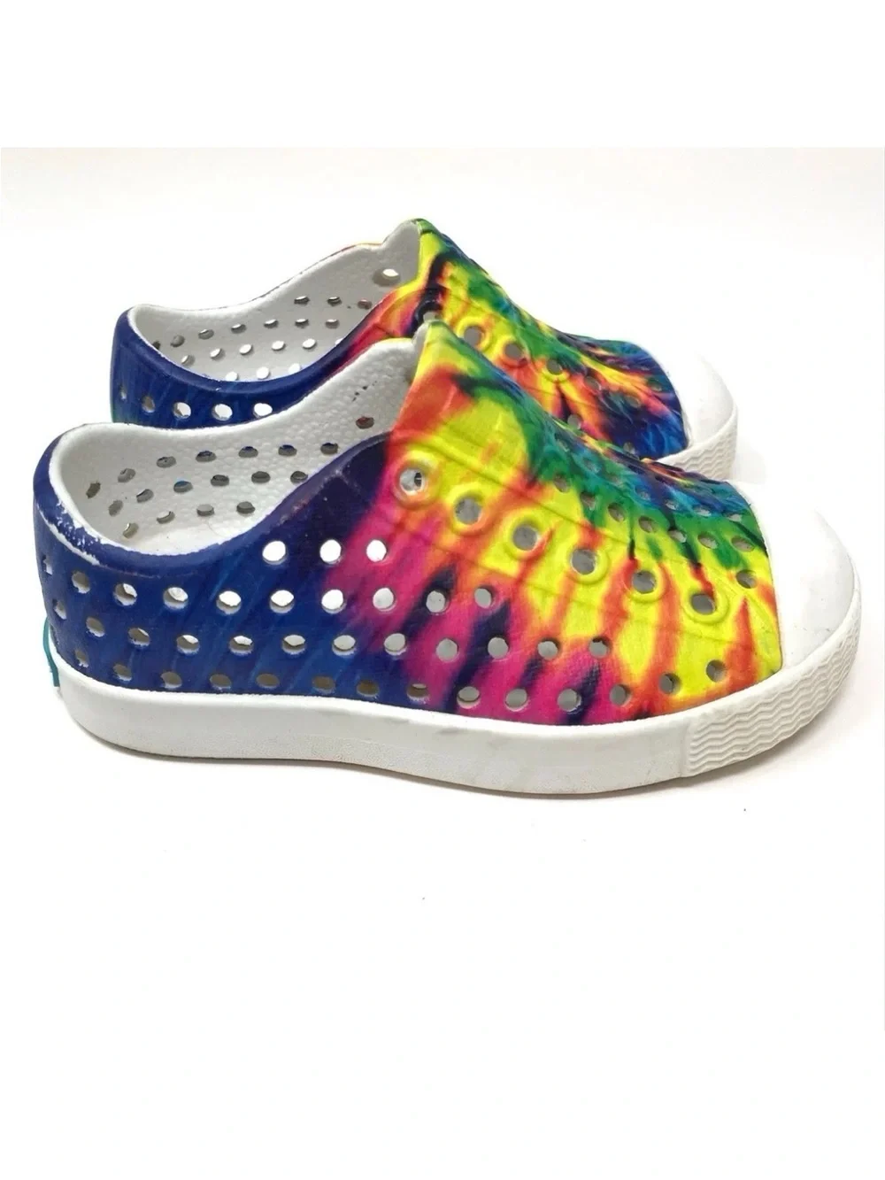 NATIVE Jefferson Tie Dye Rainbow Waterproof Slip On Play Shoes Unisex Size C7